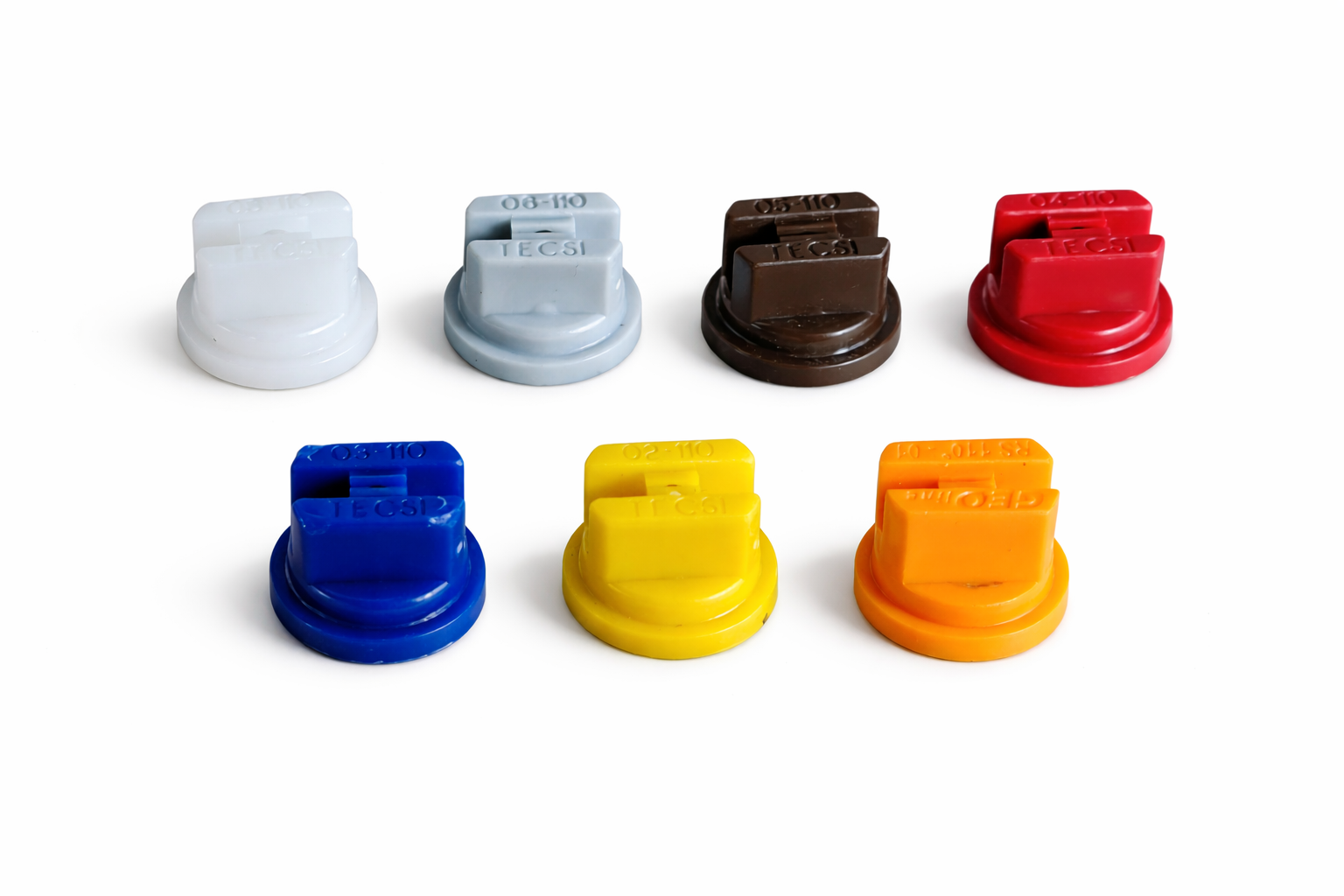 Colored spray nozzles